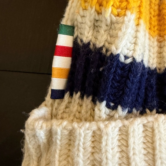 Colorful Striped Mittens - Picture 3 of 4